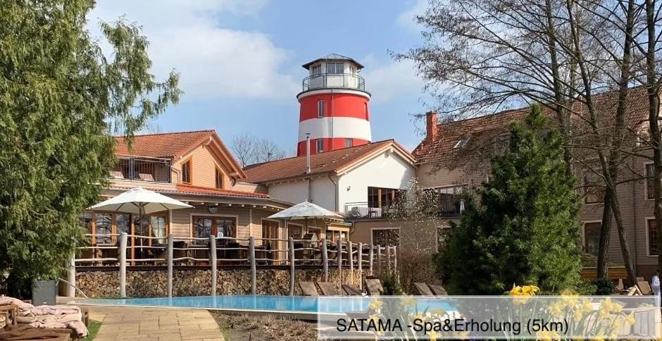 Modernes Ferienhaus Mit 3 Schlafzimmern In Der Naehe Vom Scharmuetzelsee ويندستش ريتز المظهر الخارجي الصورة